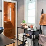 Feriehus Stunning In With Sauna *